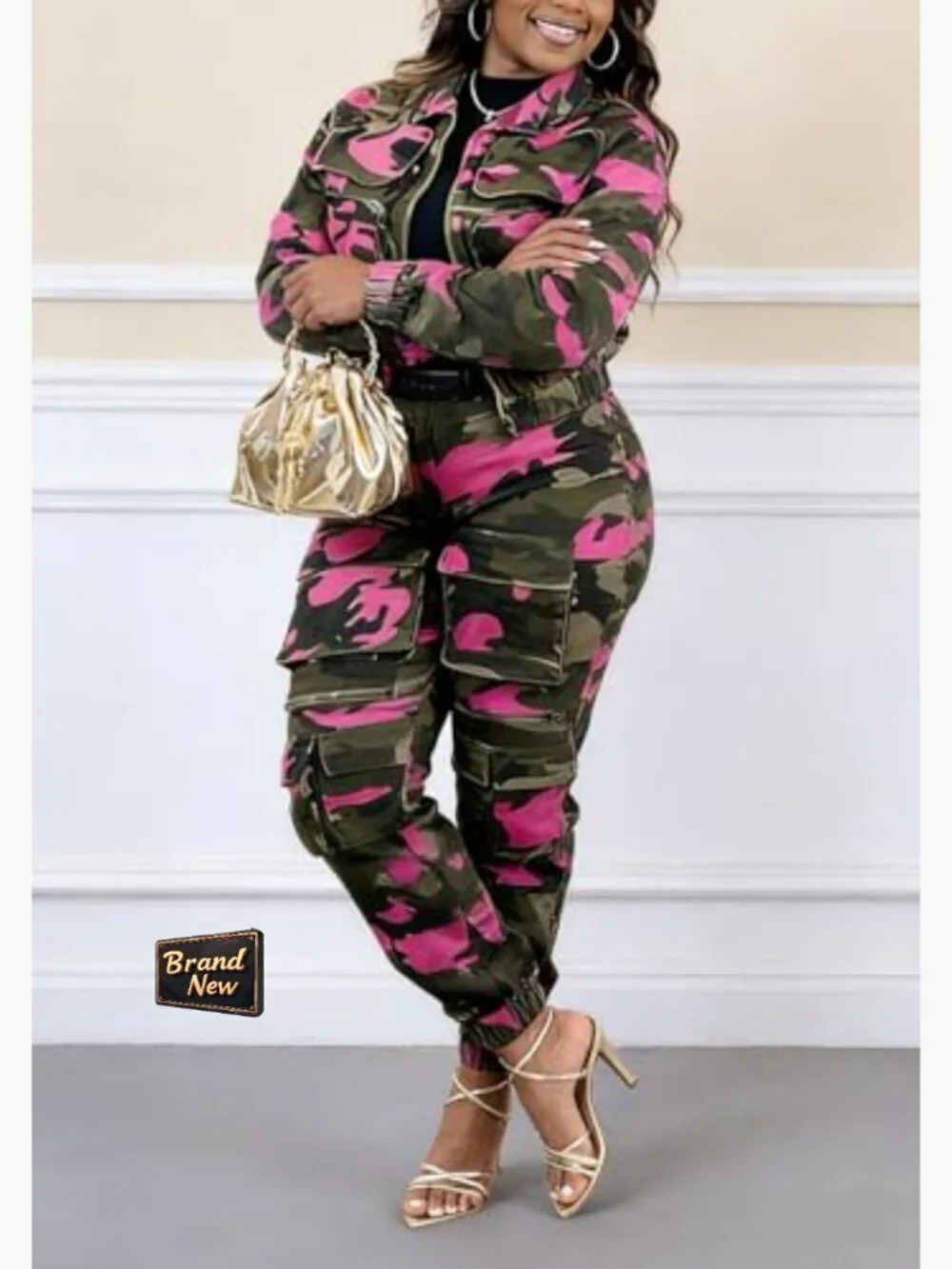 Baggy High Waisted Camo Cargo Pants with Multi Pockets and Jogger Cuffs